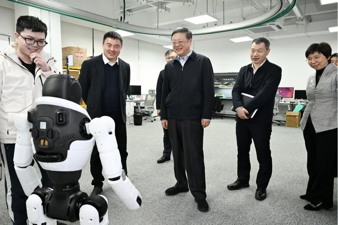 上海市委书记陈吉宁专题调研leyu.com乐鱼机器人